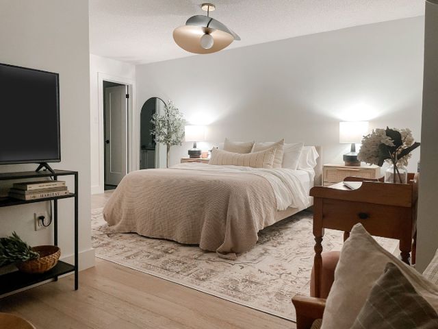 A calm, relaxing retreat to unwind after a long day.